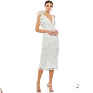 NWT Mac Duggal Floral Embellished Midi Dress with Shoulder Bow